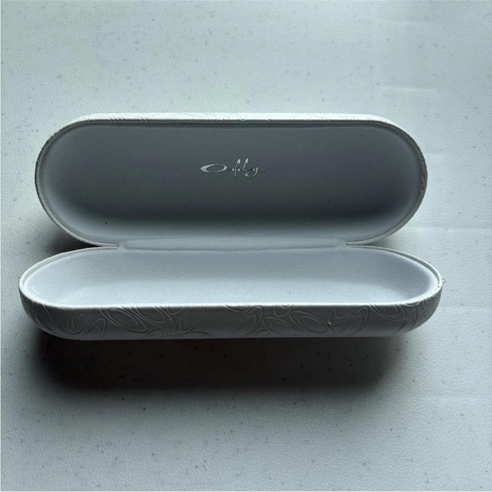 Oakley Sunglasses Eyeglasses Clam Shell Hard Case Only White With Logo
